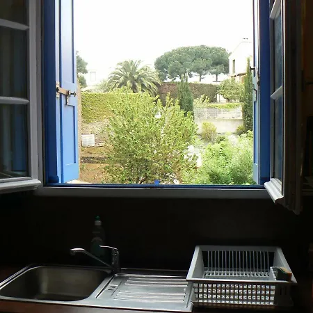 Apartmán Centre Clim Patio Wifi *